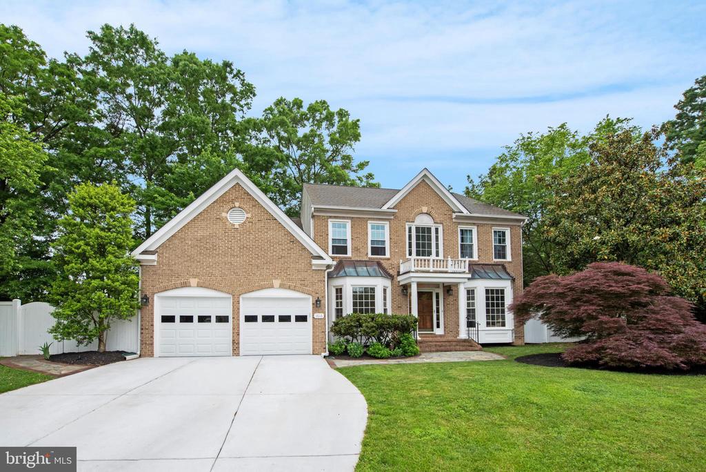 1616 NORAL PLACE