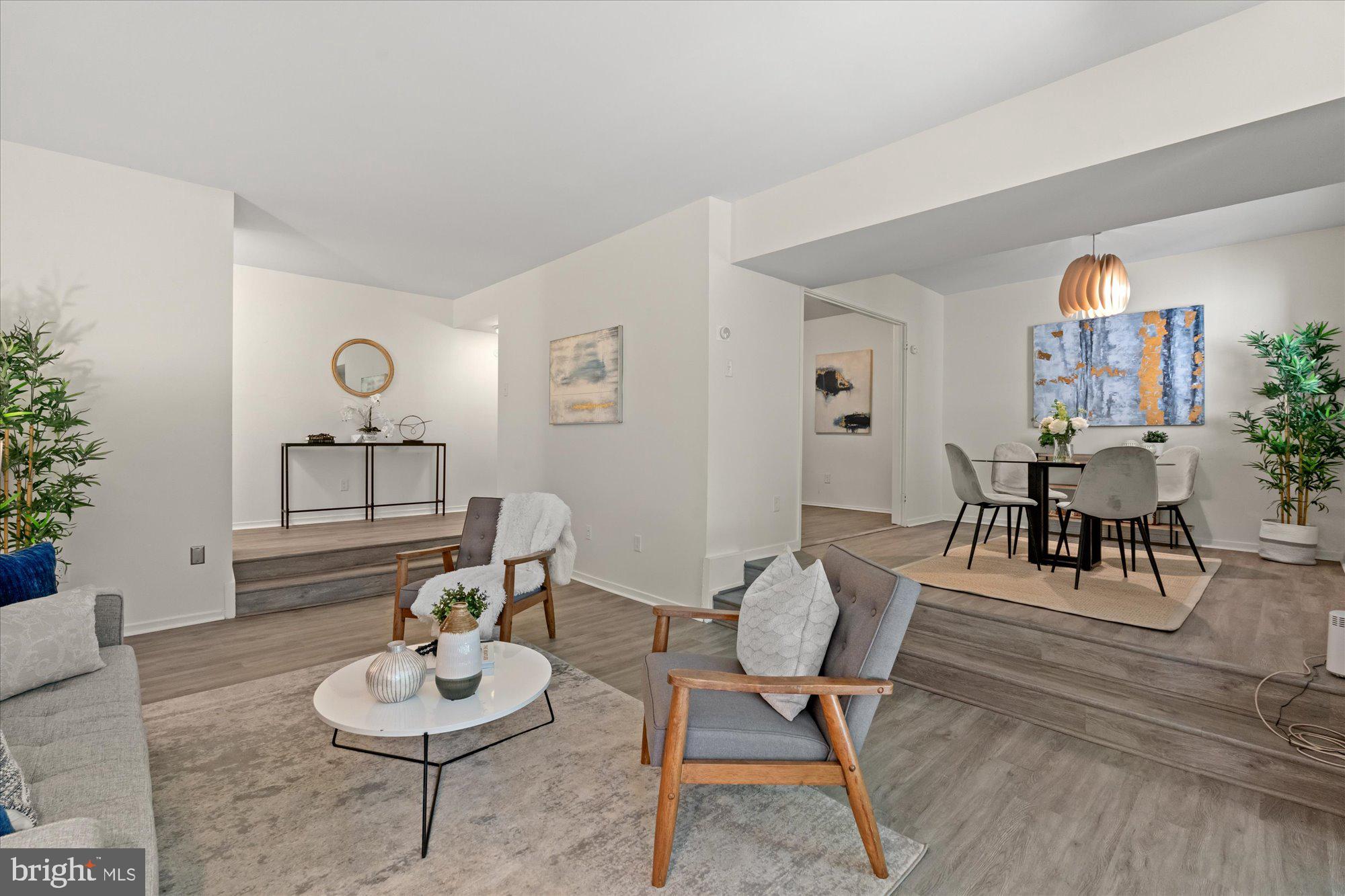 1671 PARKCREST CIRCLE 100