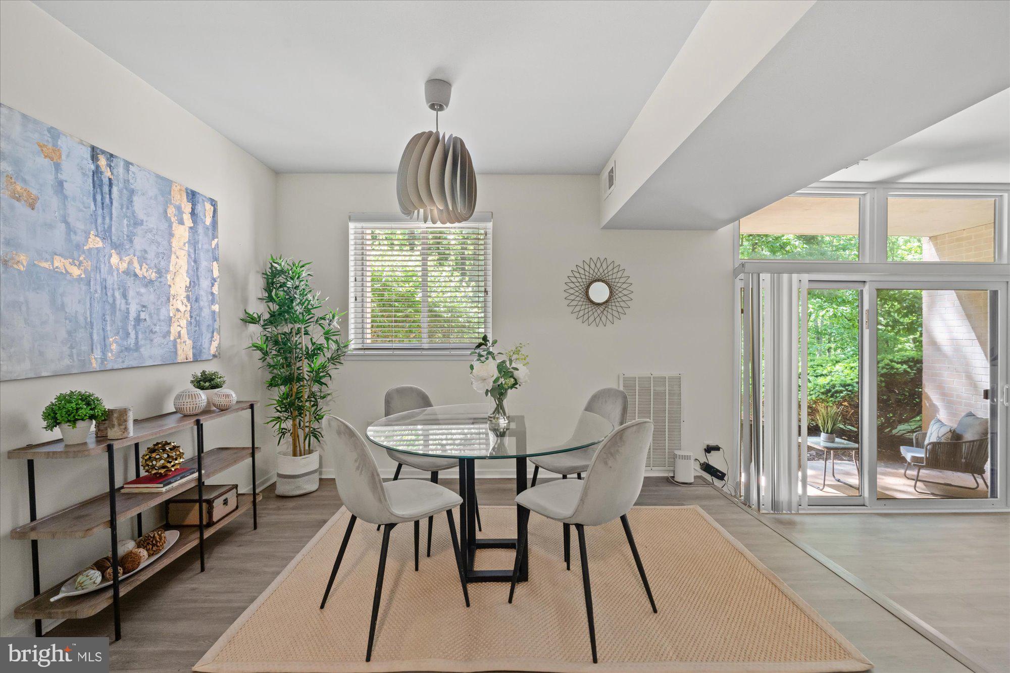 1671 PARKCREST CIRCLE 100