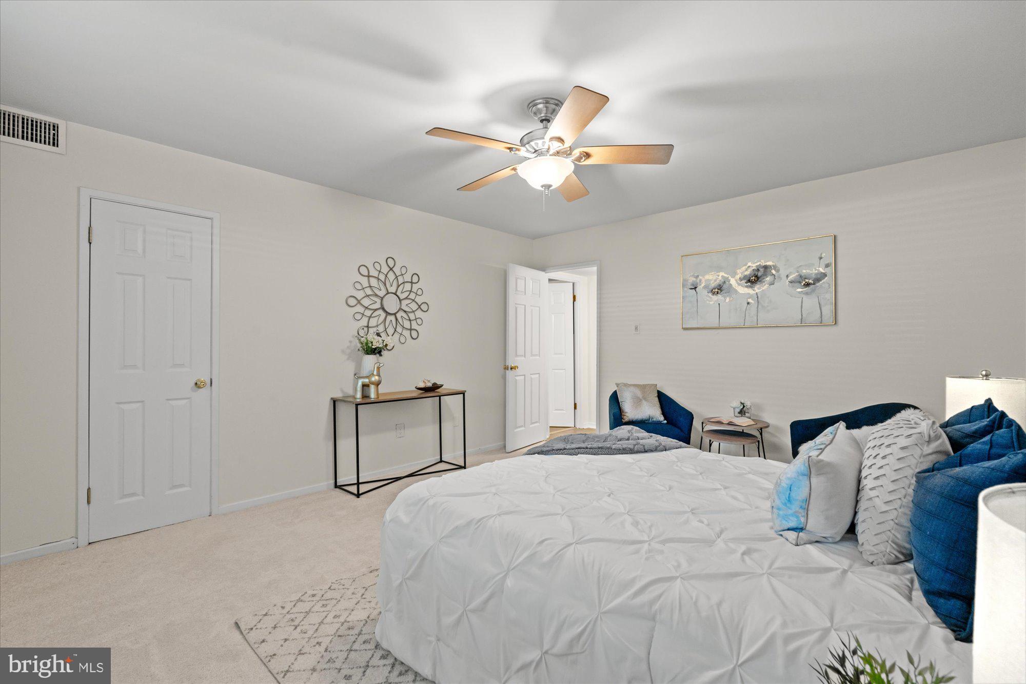 1671 PARKCREST CIRCLE 100