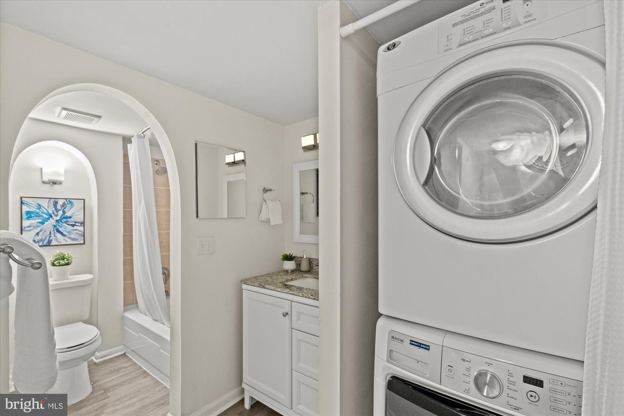 1671 PARKCREST CIRCLE 100