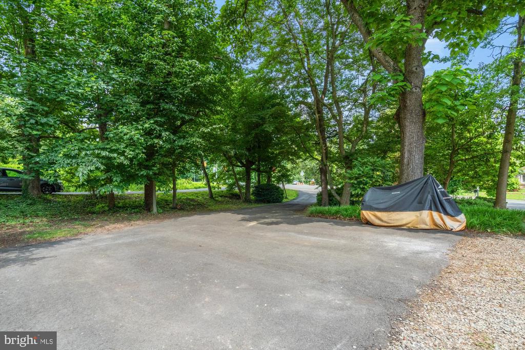 4100 DUNCAN DRIVE