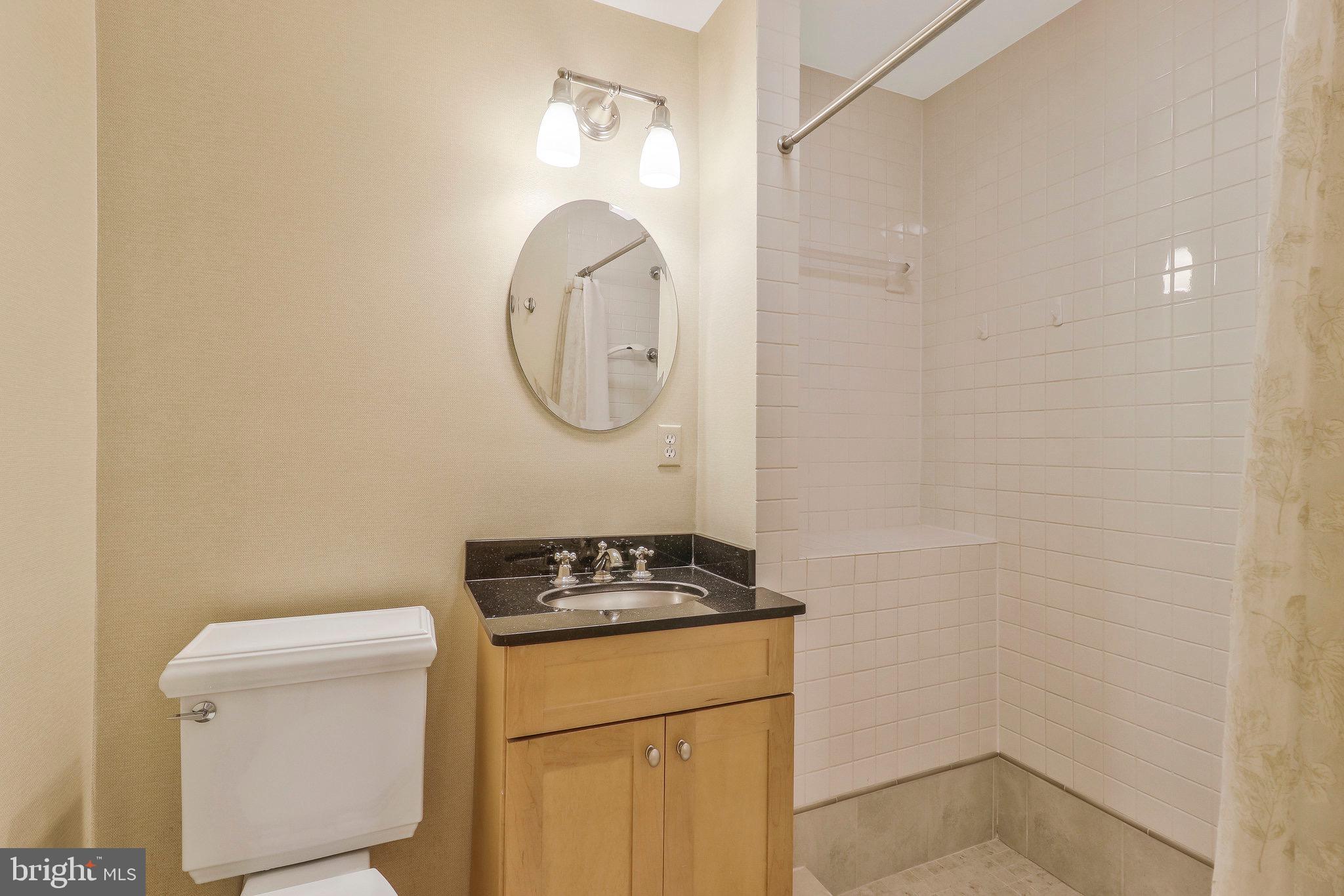 213 AYR HILL AVENUE NE