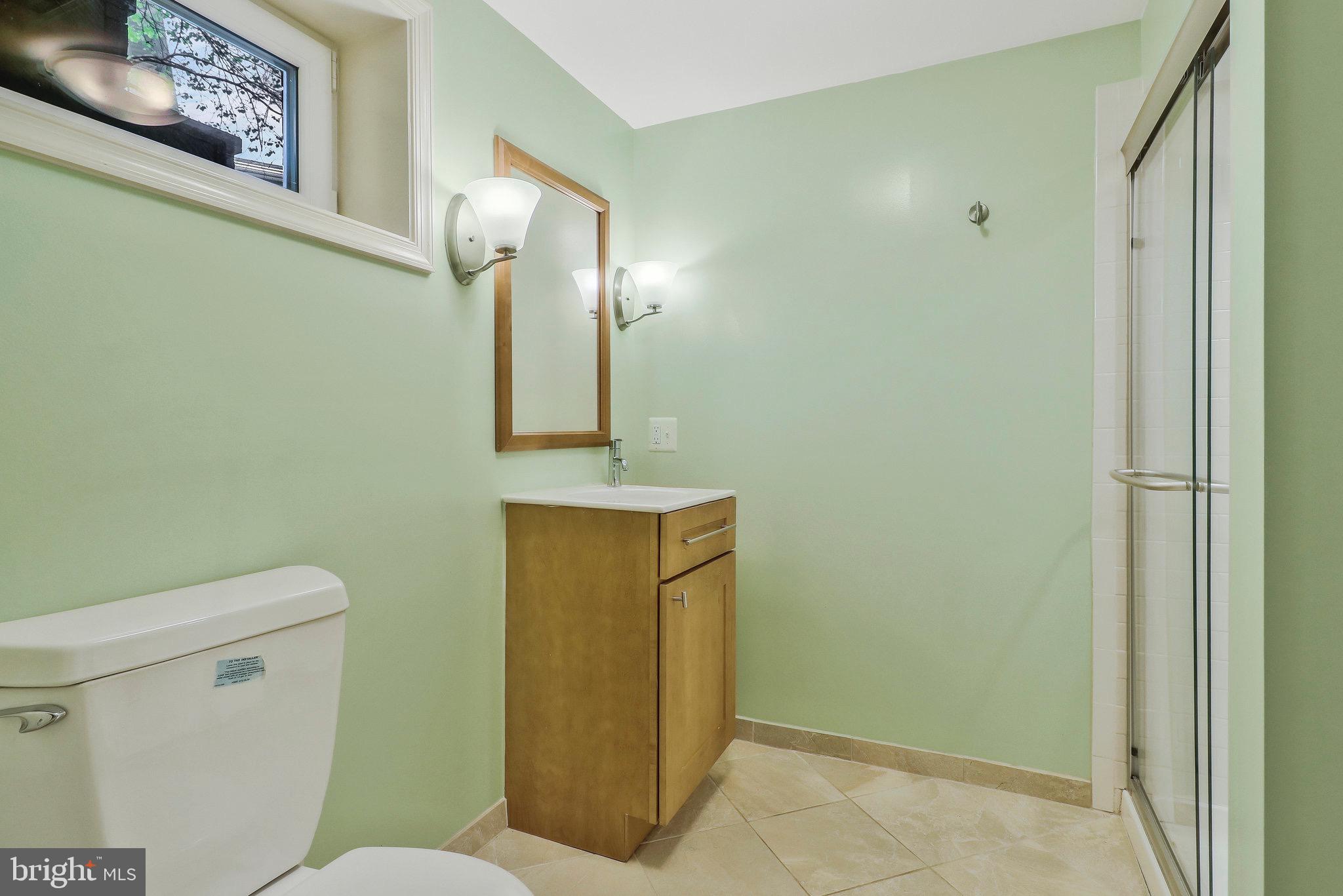 213 AYR HILL AVENUE NE