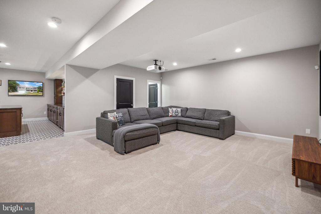 7804 BELVEDERE DRIVE