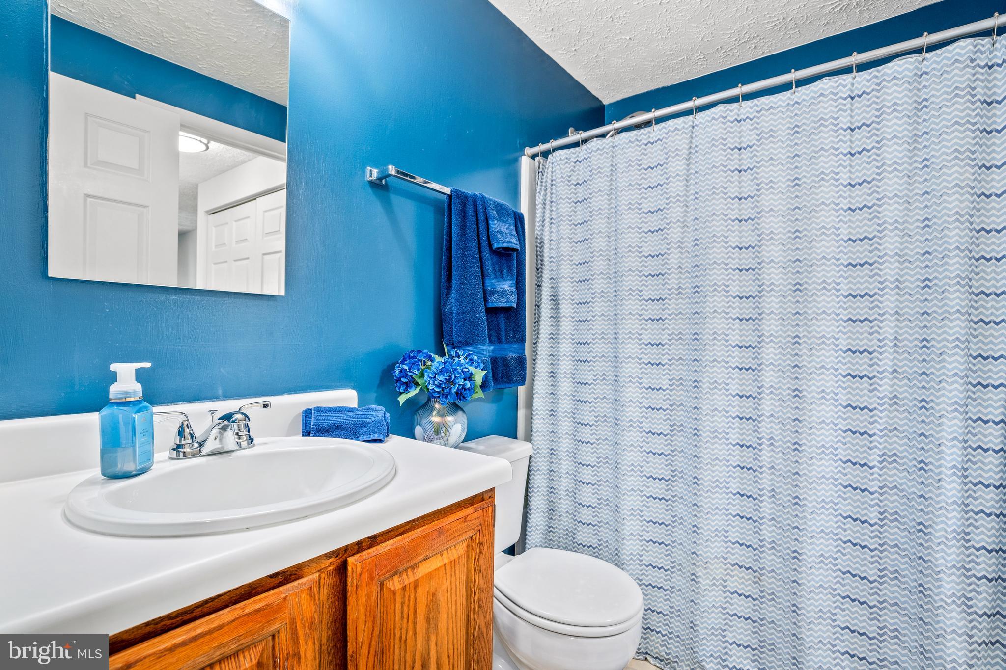 8507 GOLDEN RIDGE COURT