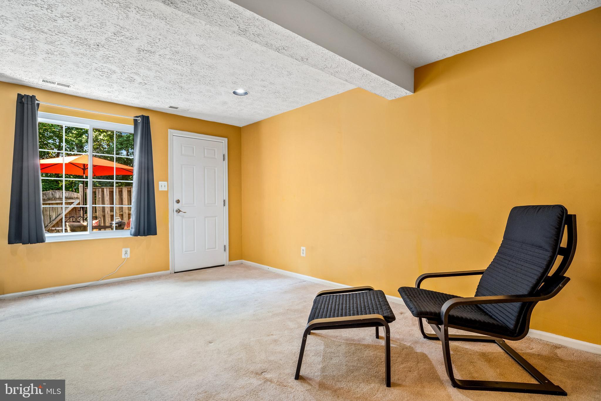 8507 GOLDEN RIDGE COURT