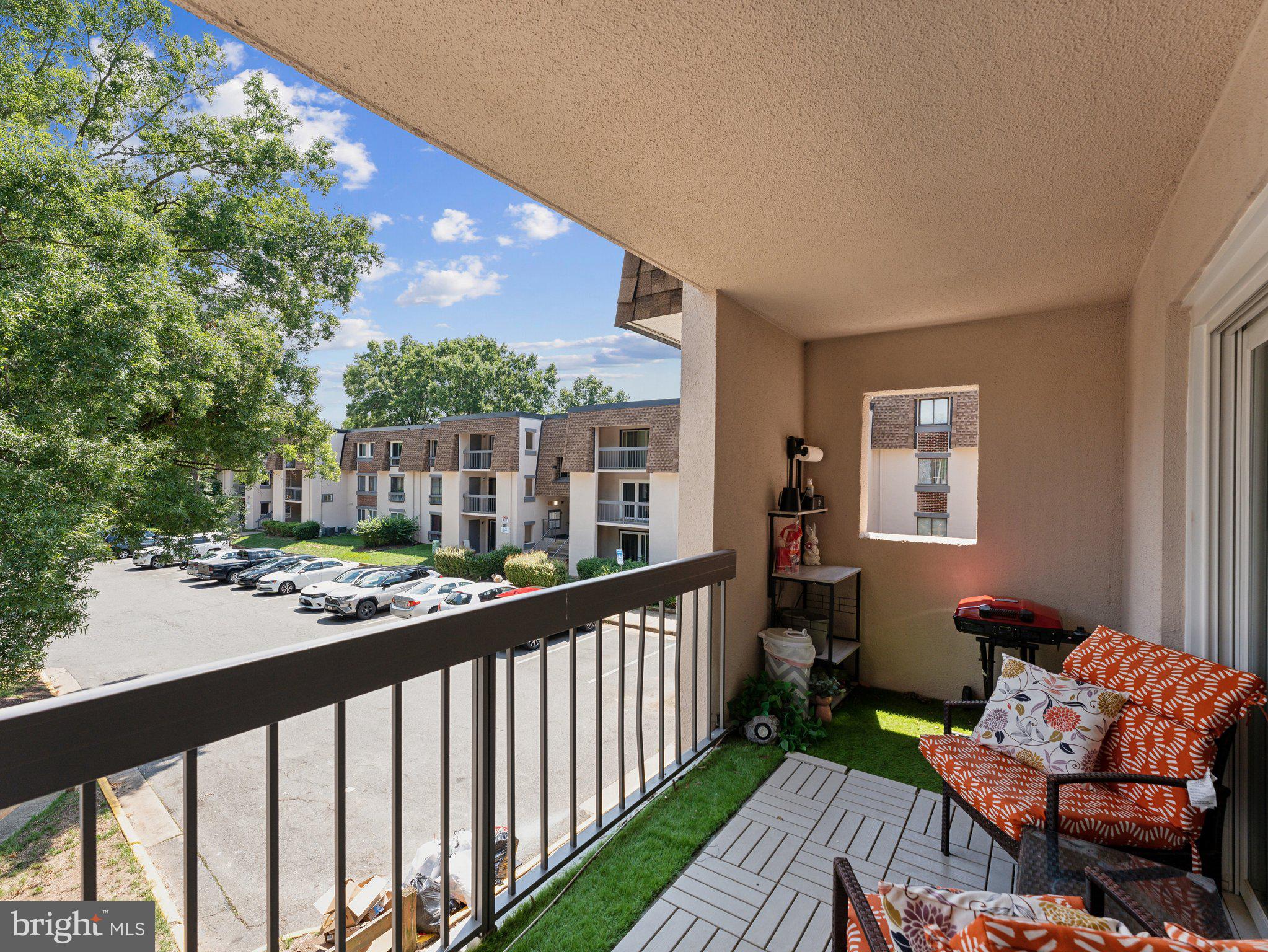 3809 LARAMIE PLACE 125F