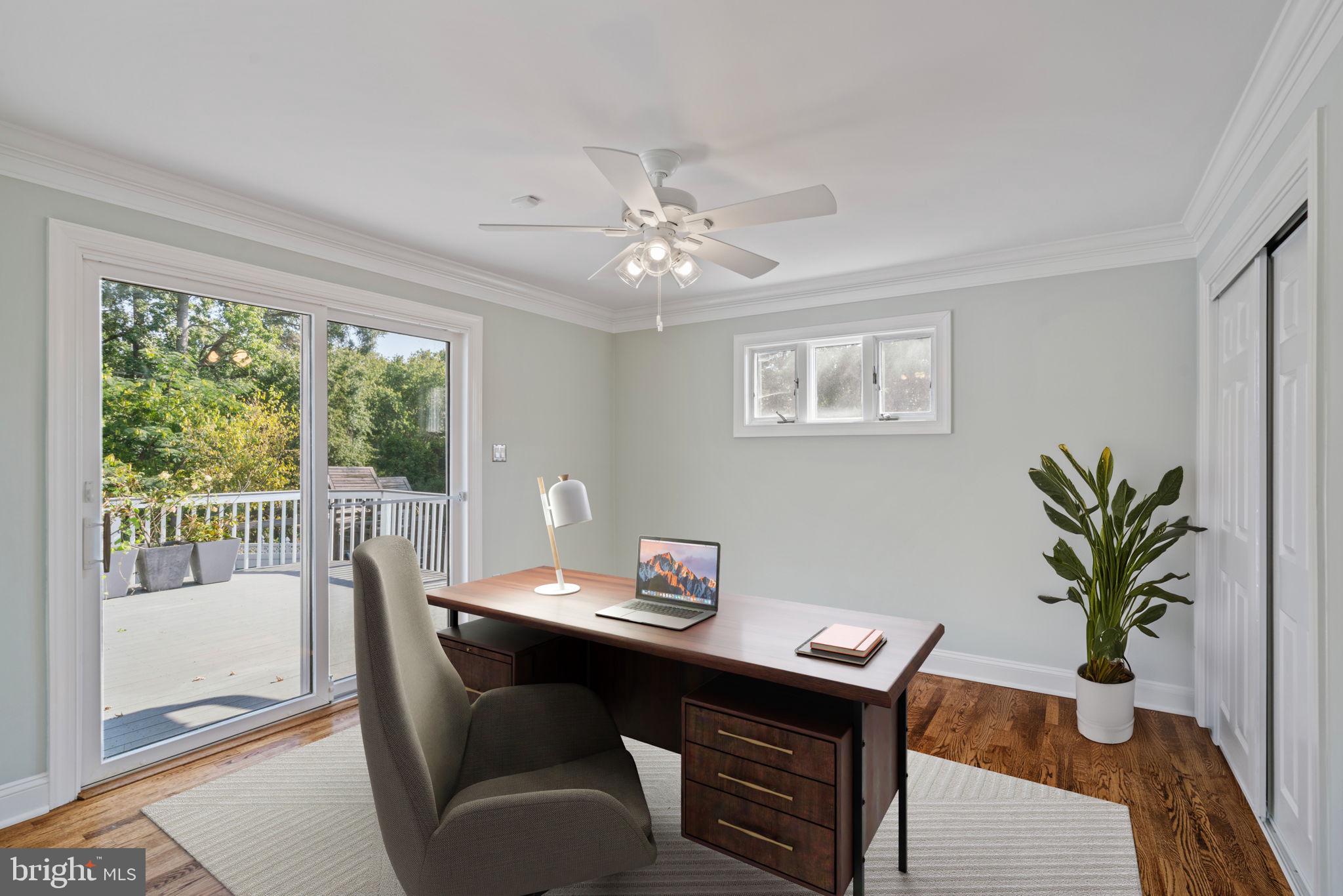 3404 SUNNY VIEW DRIVE