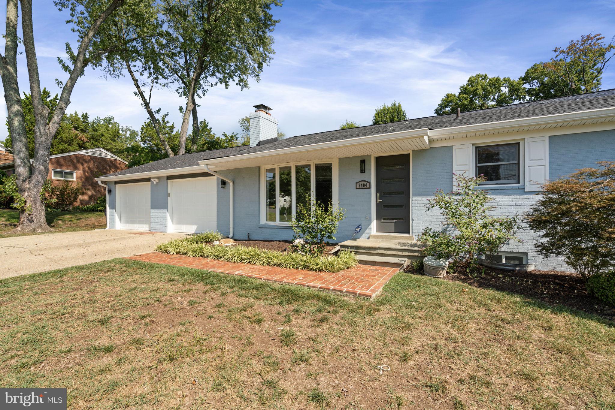 3404 SUNNY VIEW DRIVE