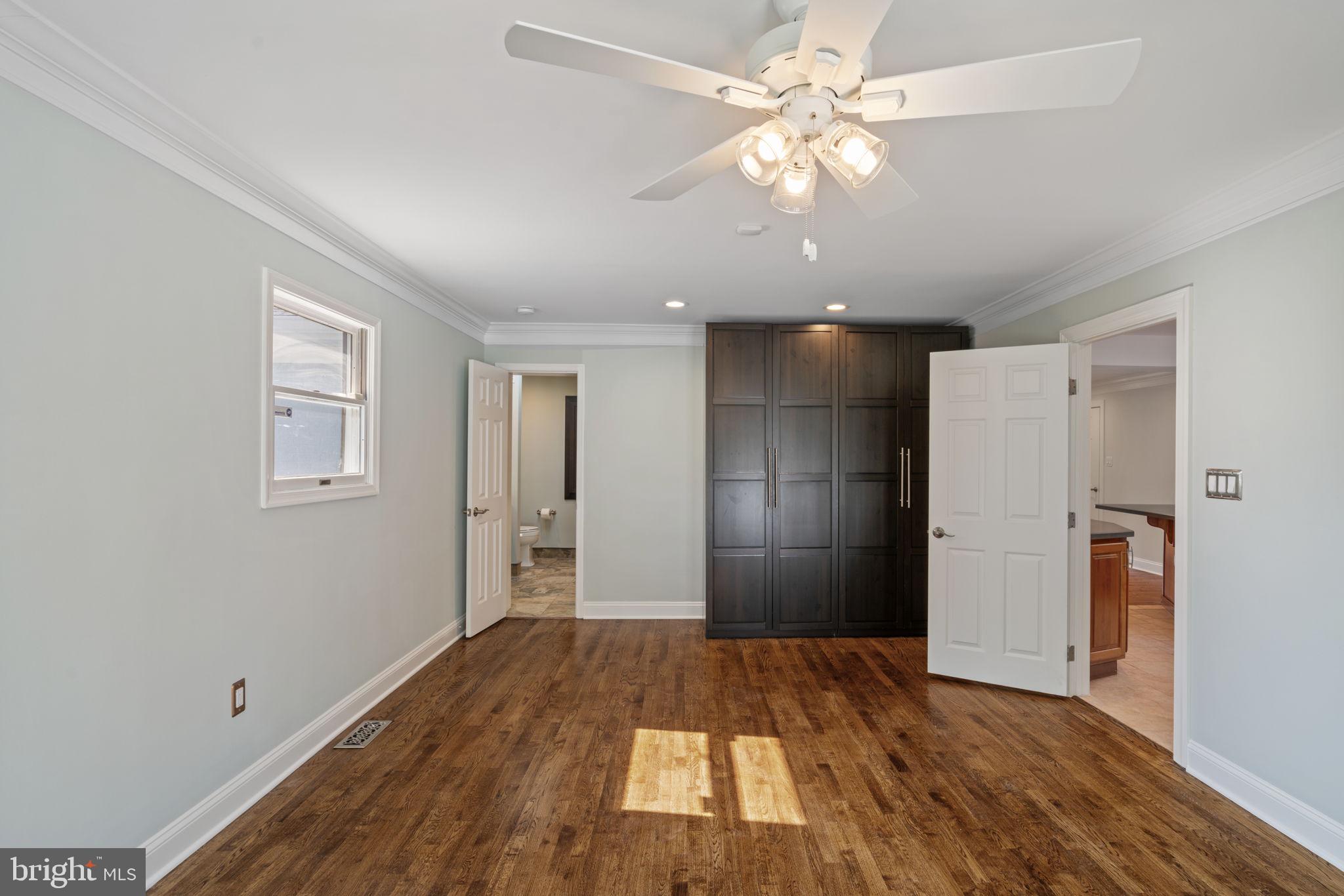 3404 SUNNY VIEW DRIVE