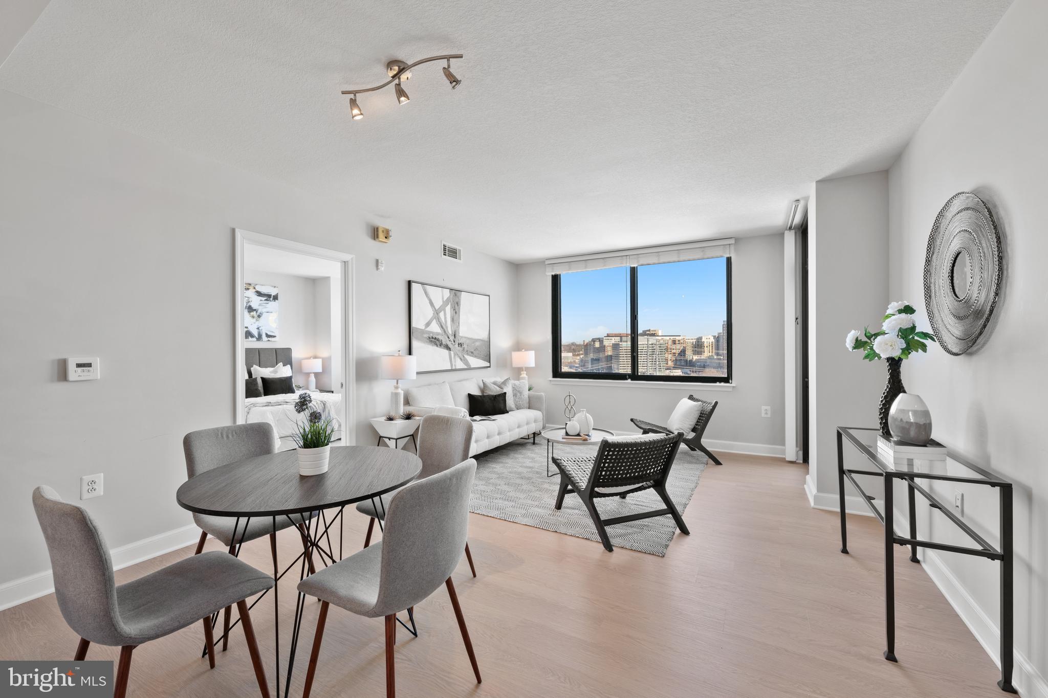 2451 MIDTOWN AVENUE 1401