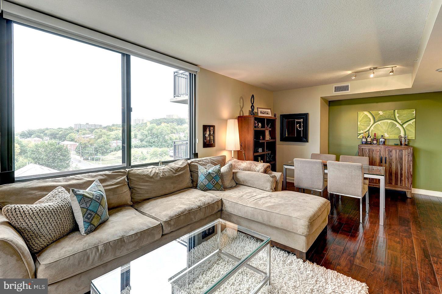 2451 MIDTOWN AVENUE 914