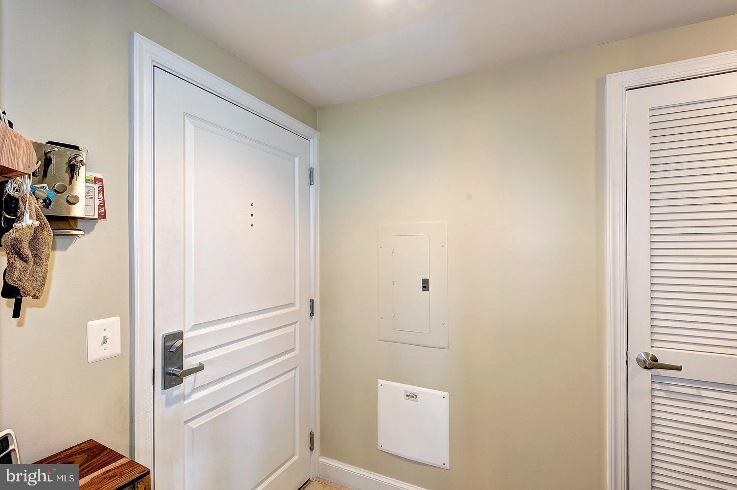 2451 MIDTOWN AVENUE 914