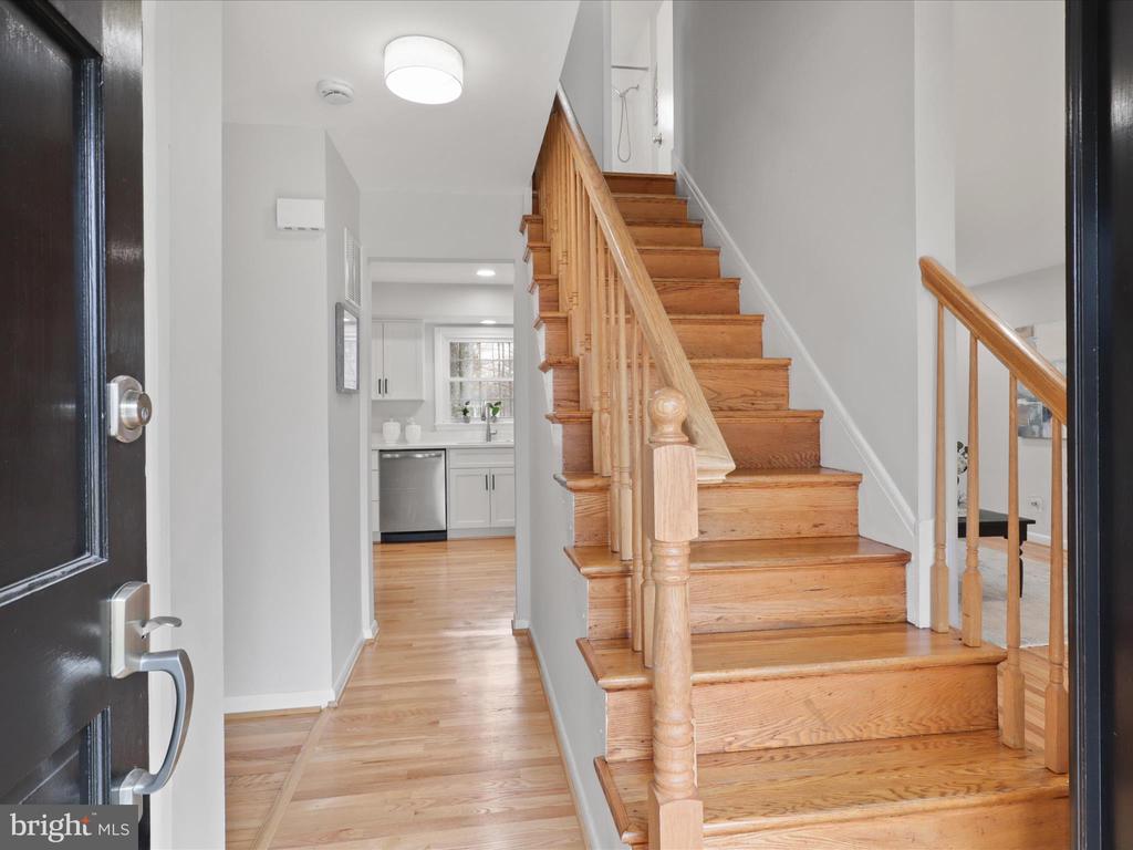 5005 RED FOX DRIVE