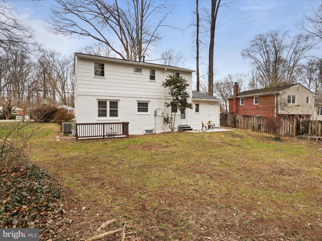 5005 RED FOX DRIVE
