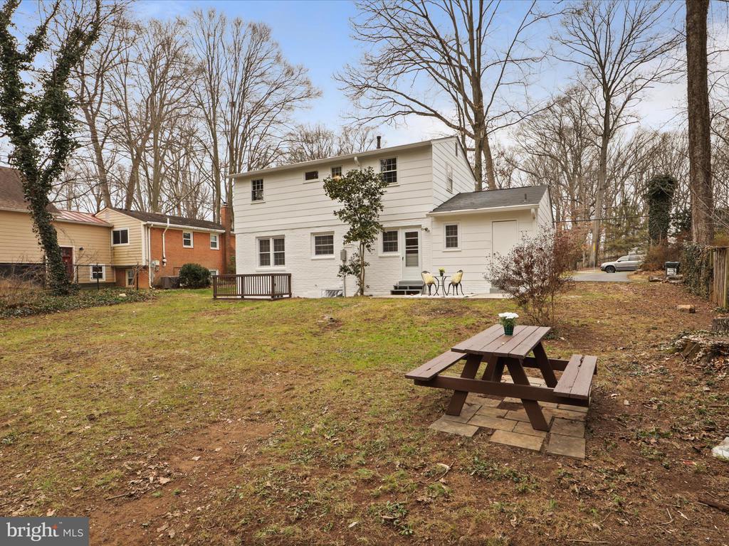 5005 RED FOX DRIVE