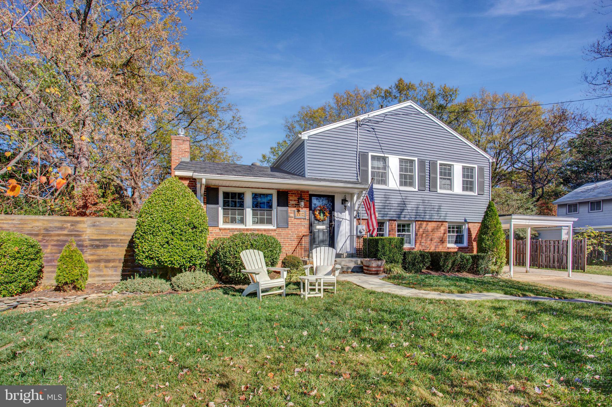 1112 WAYNEWOOD BOULEVARD