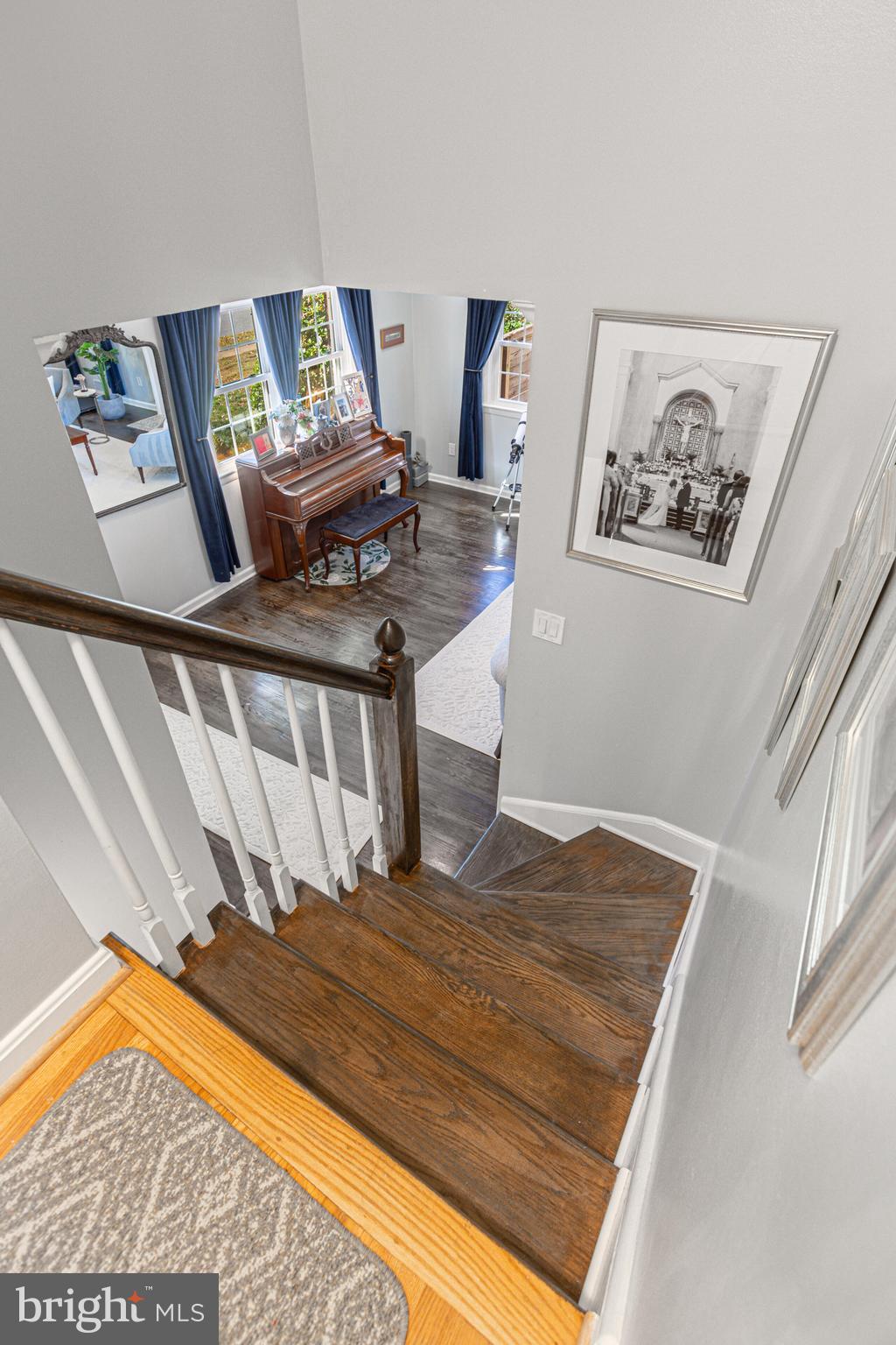 1112 WAYNEWOOD BOULEVARD