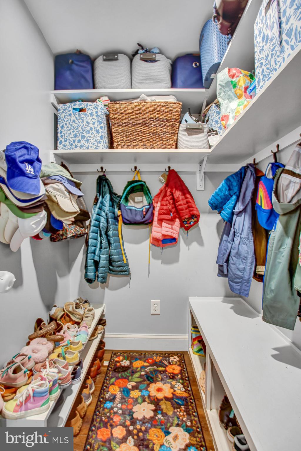 1112 WAYNEWOOD BOULEVARD