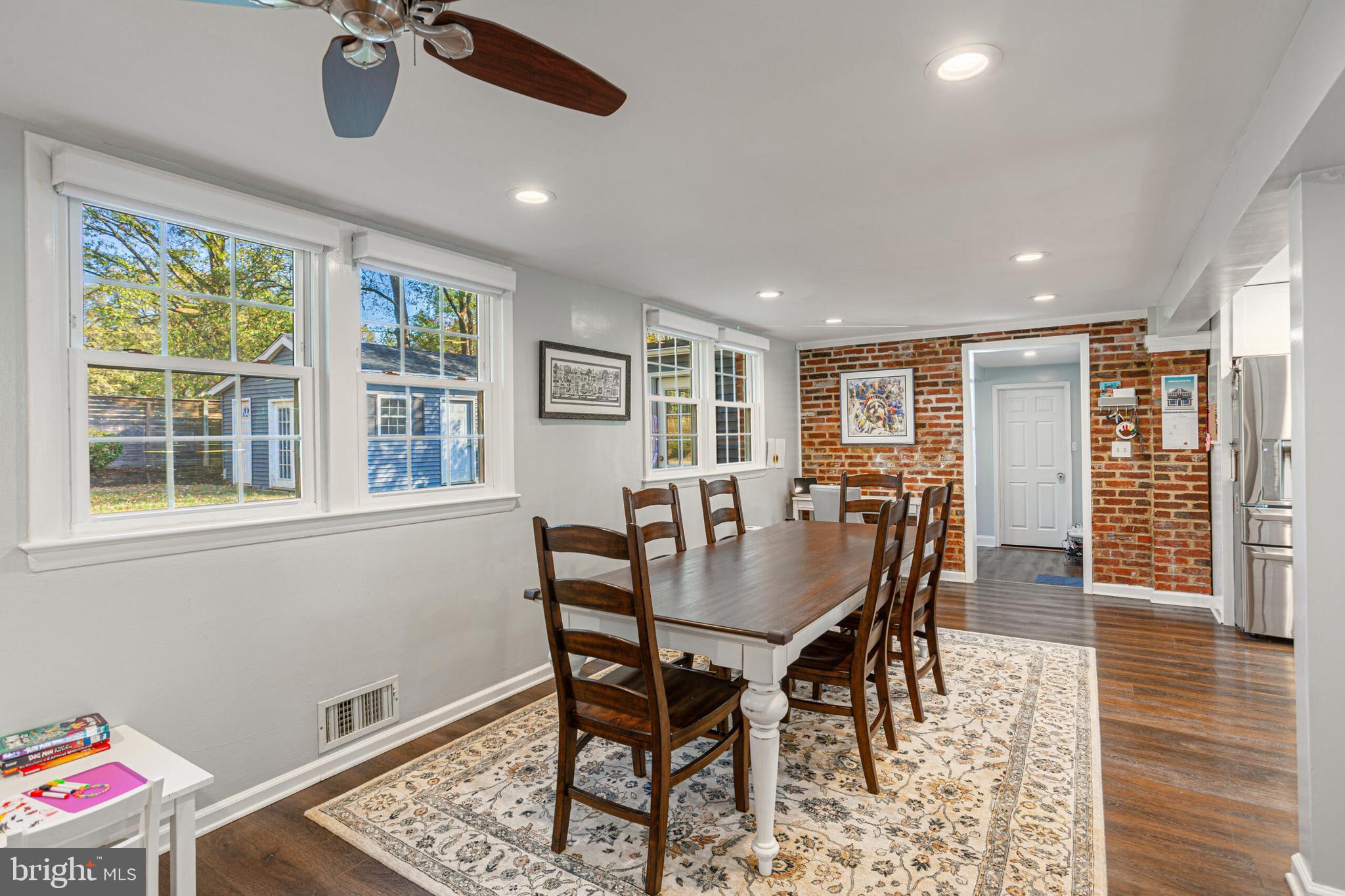 1112 WAYNEWOOD BOULEVARD