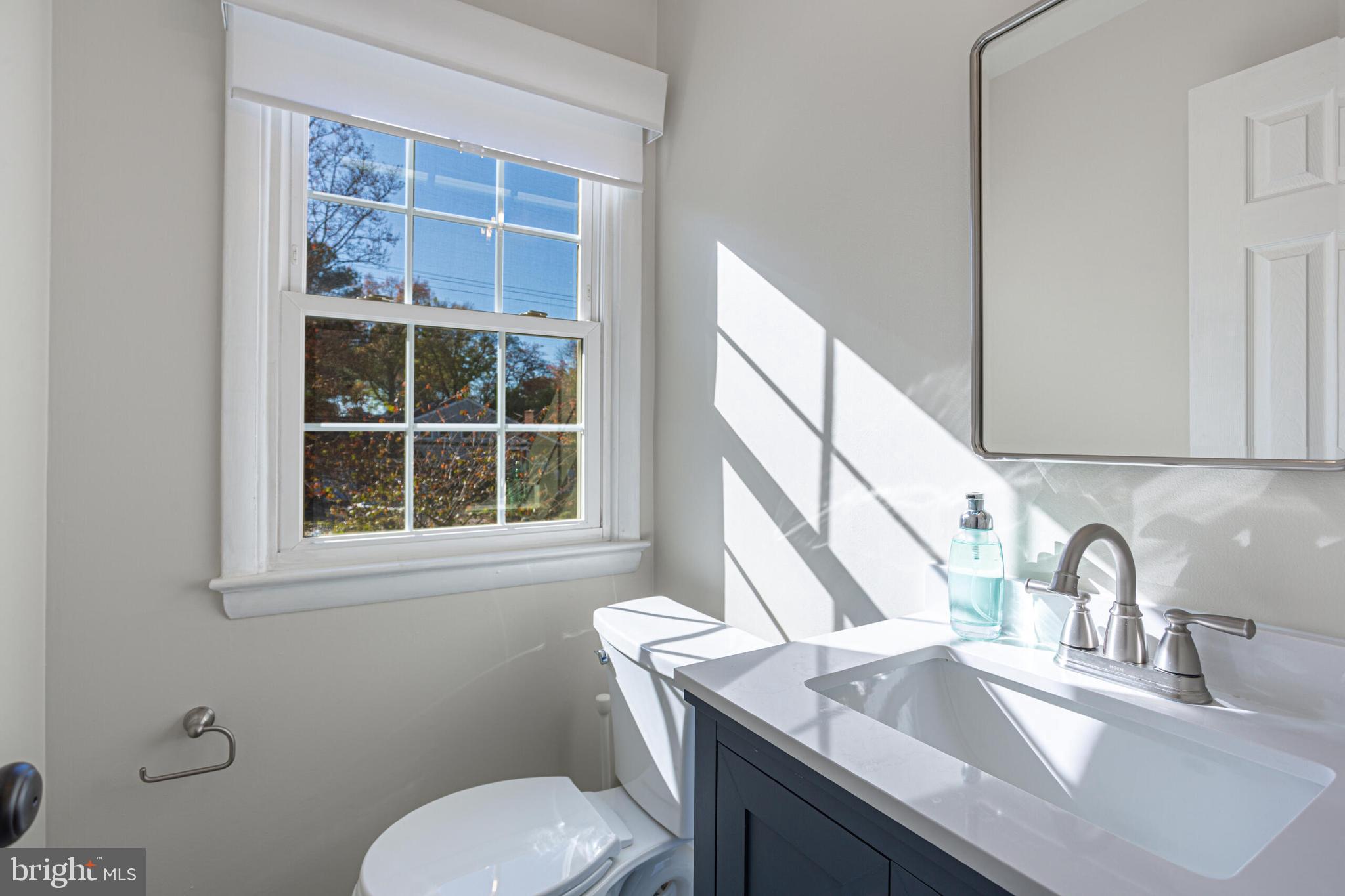 1112 WAYNEWOOD BOULEVARD