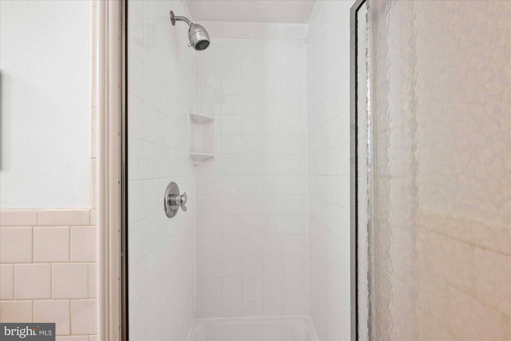 5617 BELLINGTON AVENUE