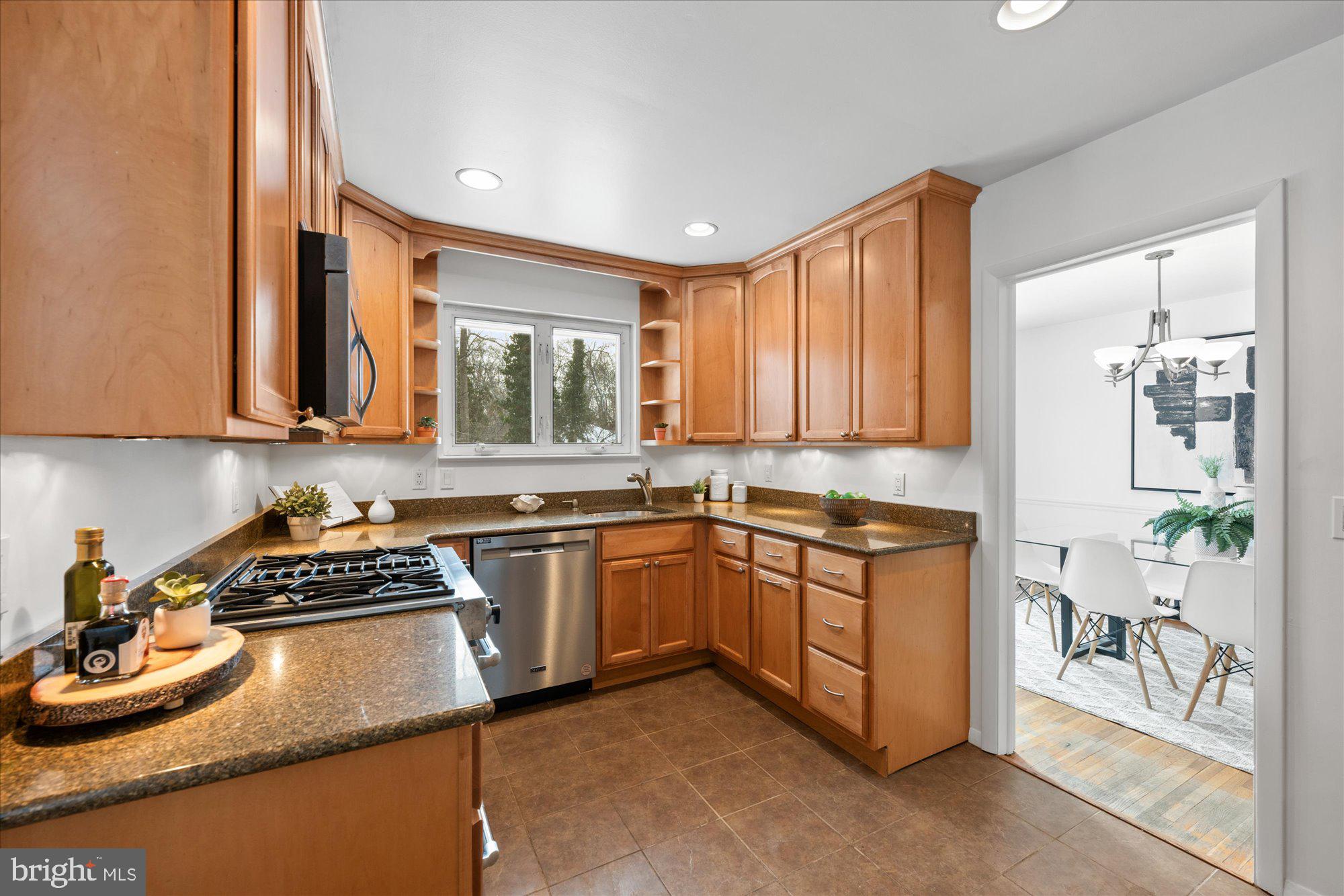 5617 BELLINGTON AVENUE