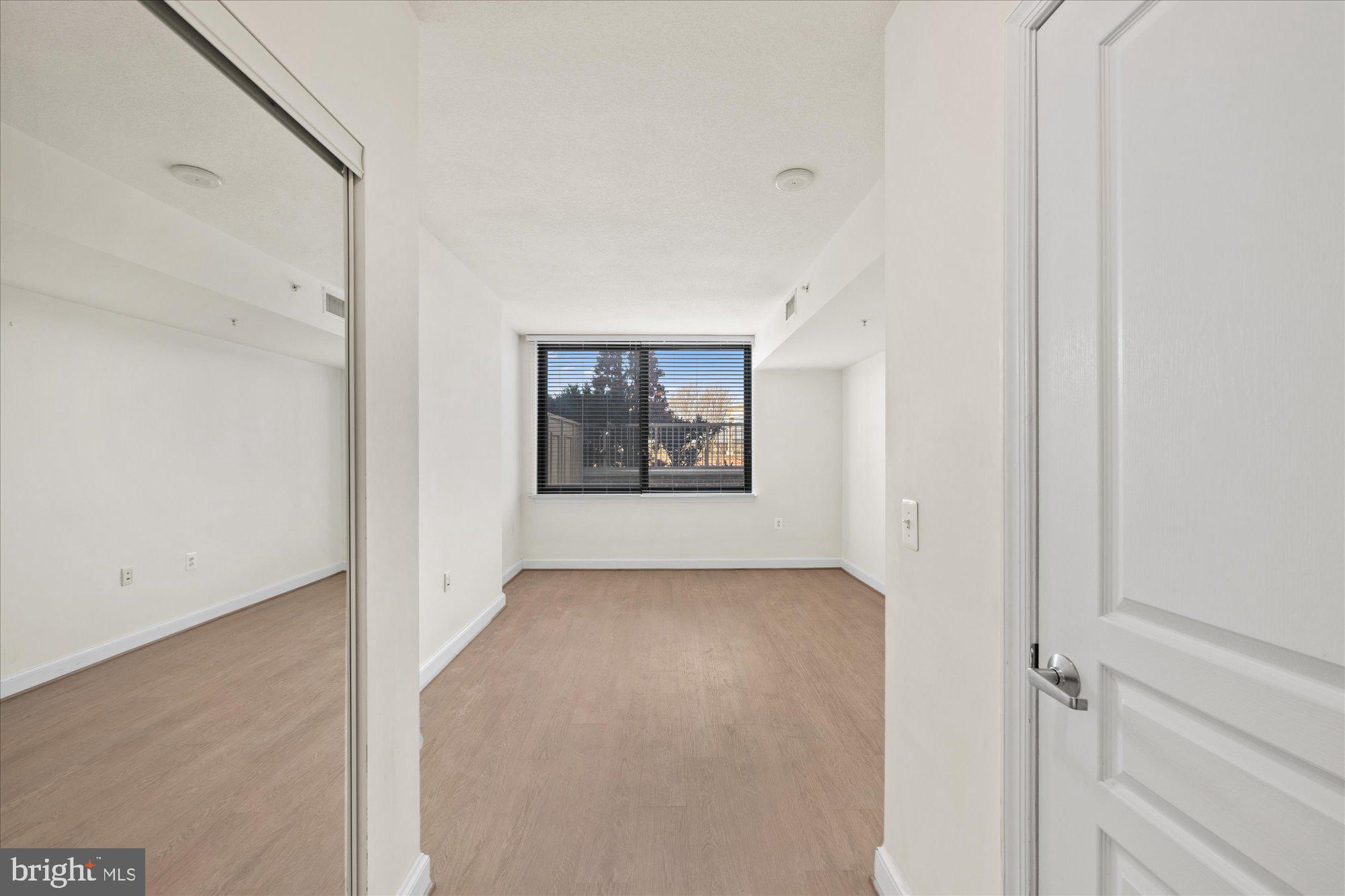 2451 MIDTOWN AVENUE 724