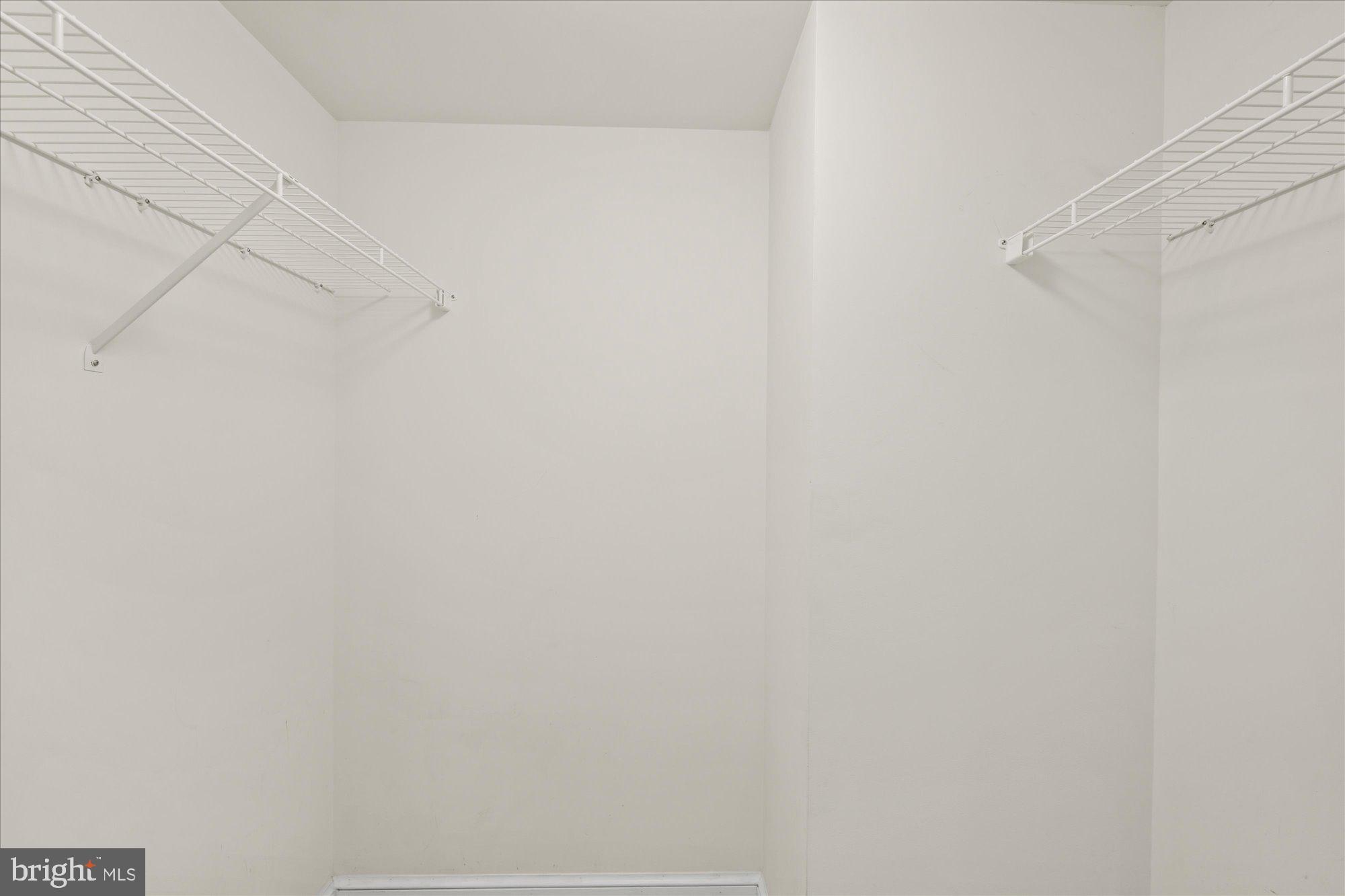 2451 MIDTOWN AVENUE 724