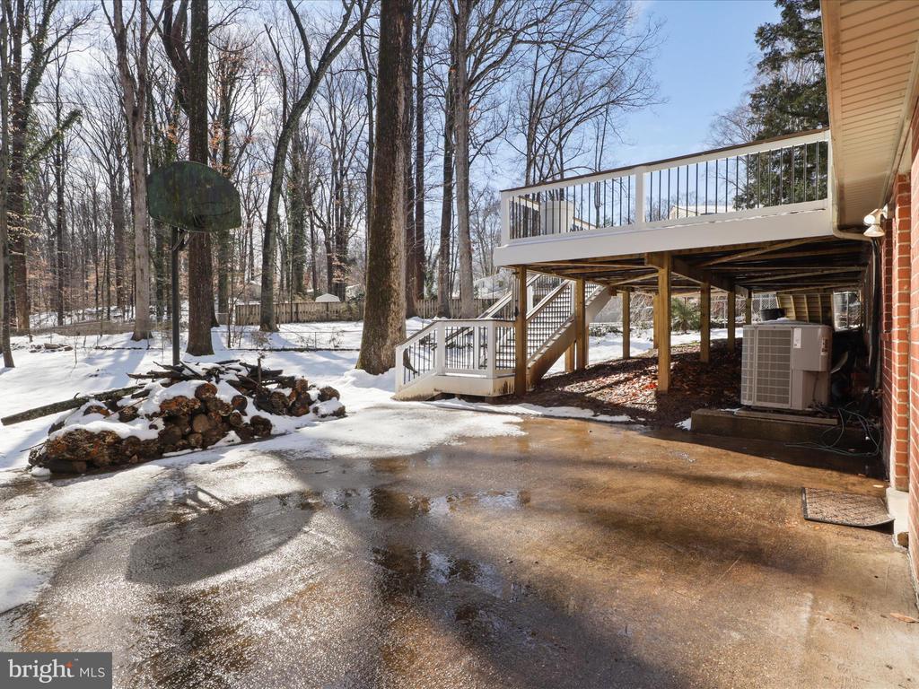 4937 RED FOX DRIVE