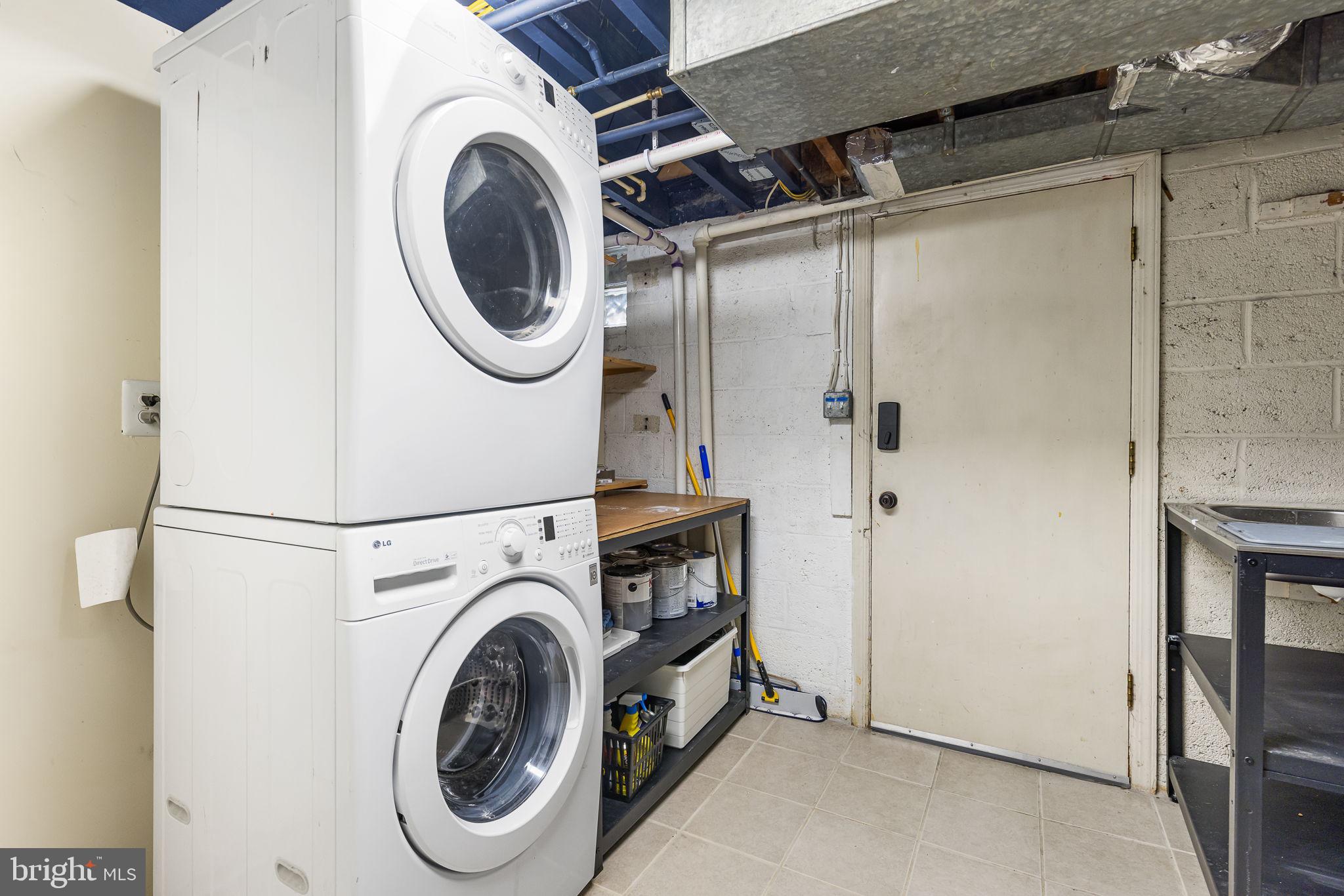 2318 RIVERVIEW TERRACE