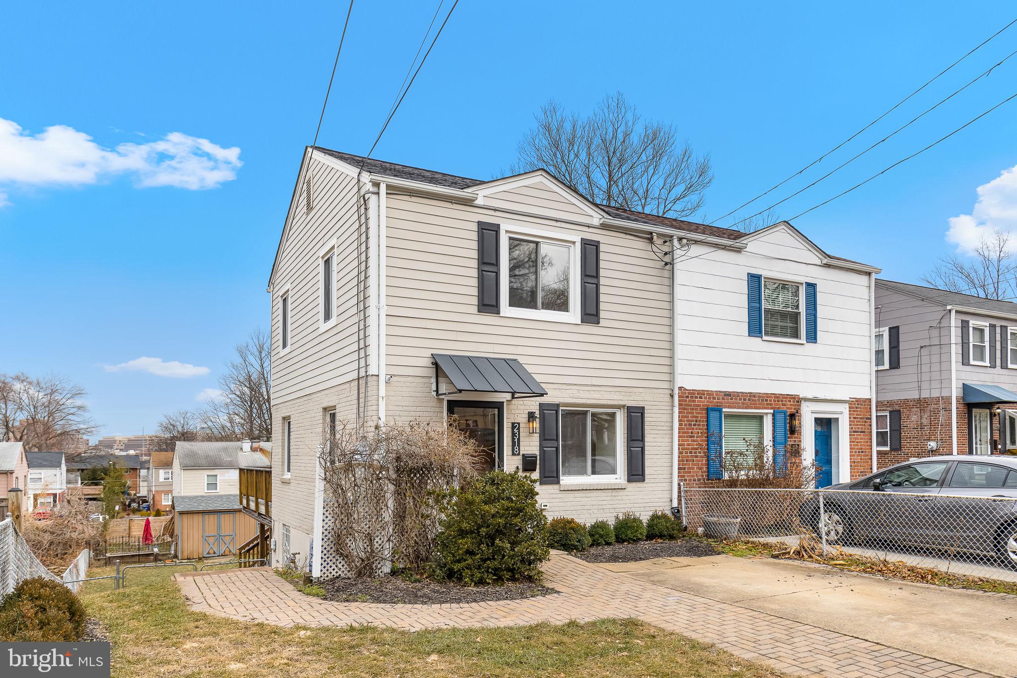 2318 RIVERVIEW TERRACE