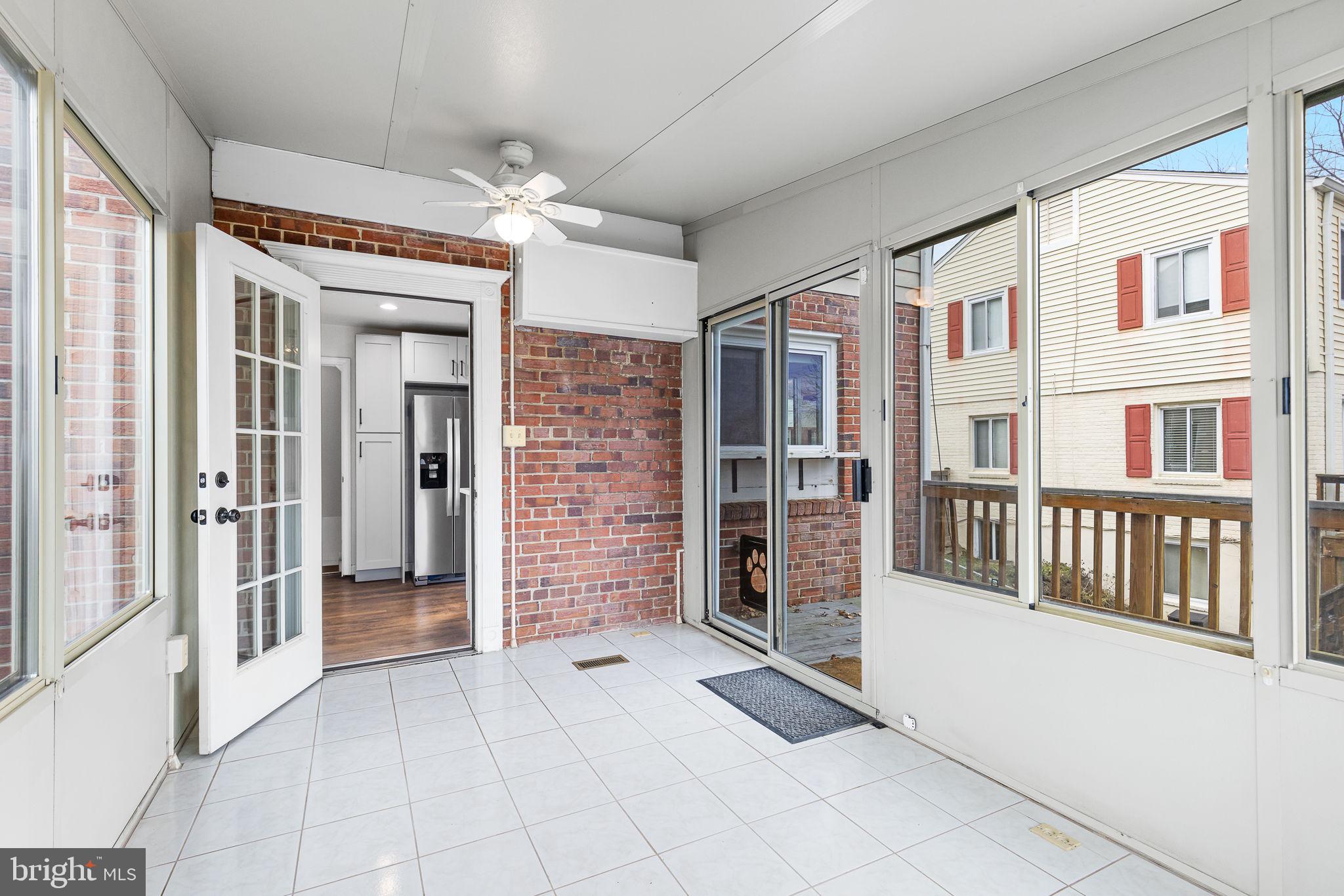 2318 RIVERVIEW TERRACE