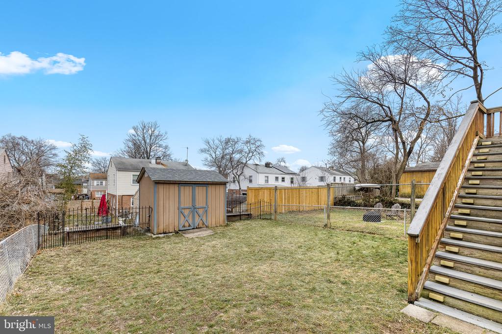 2318 RIVERVIEW TERRACE