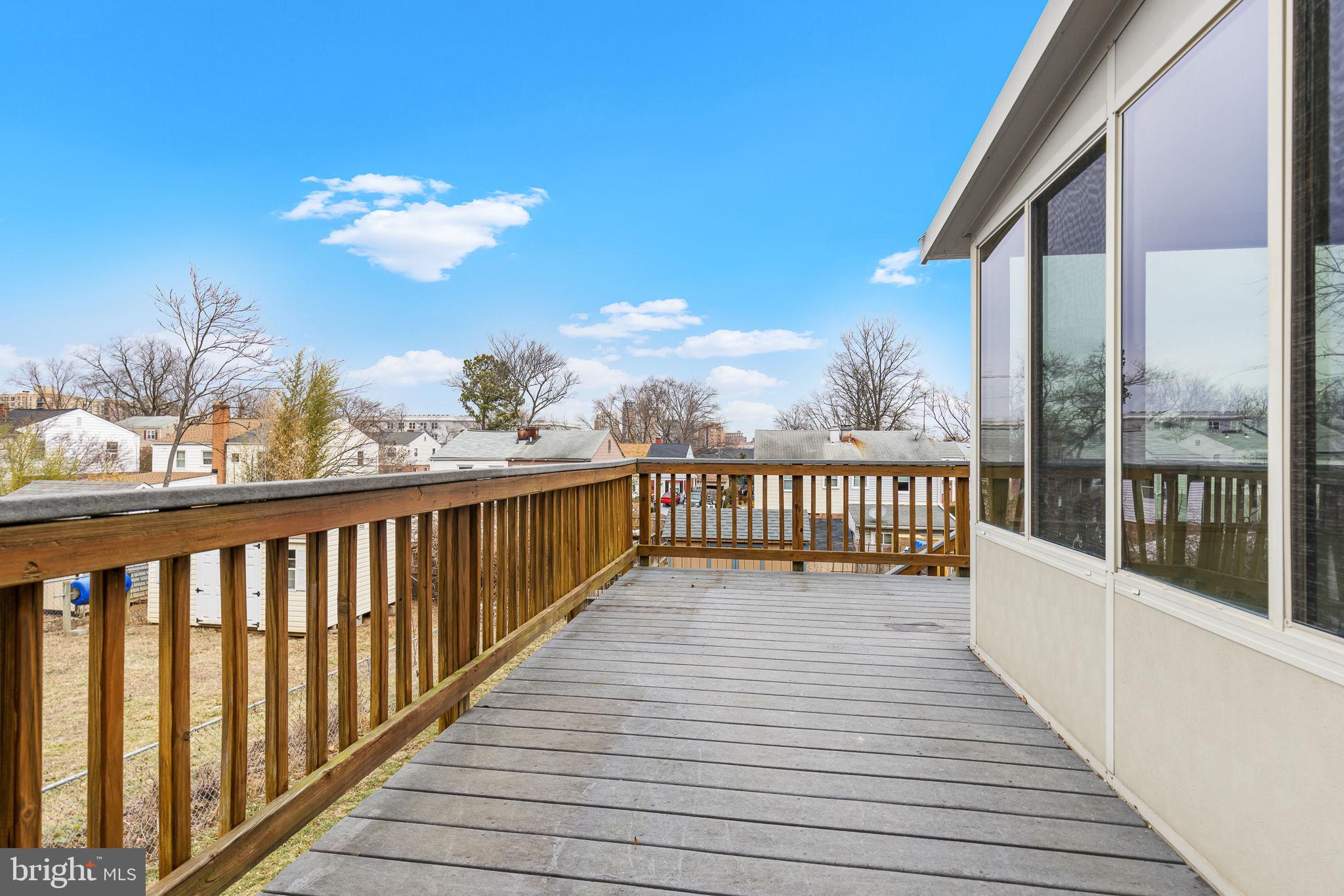 2318 RIVERVIEW TERRACE