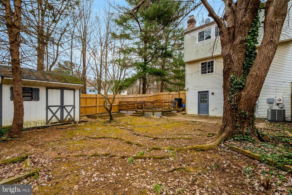 9800 TARA COURT