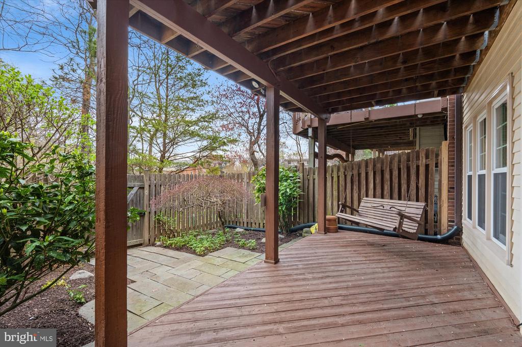 6089 TALAVERA COURT