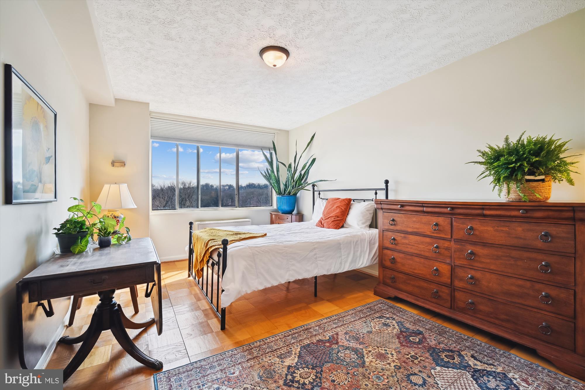 6621 WAKEFIELD DRIVE 811