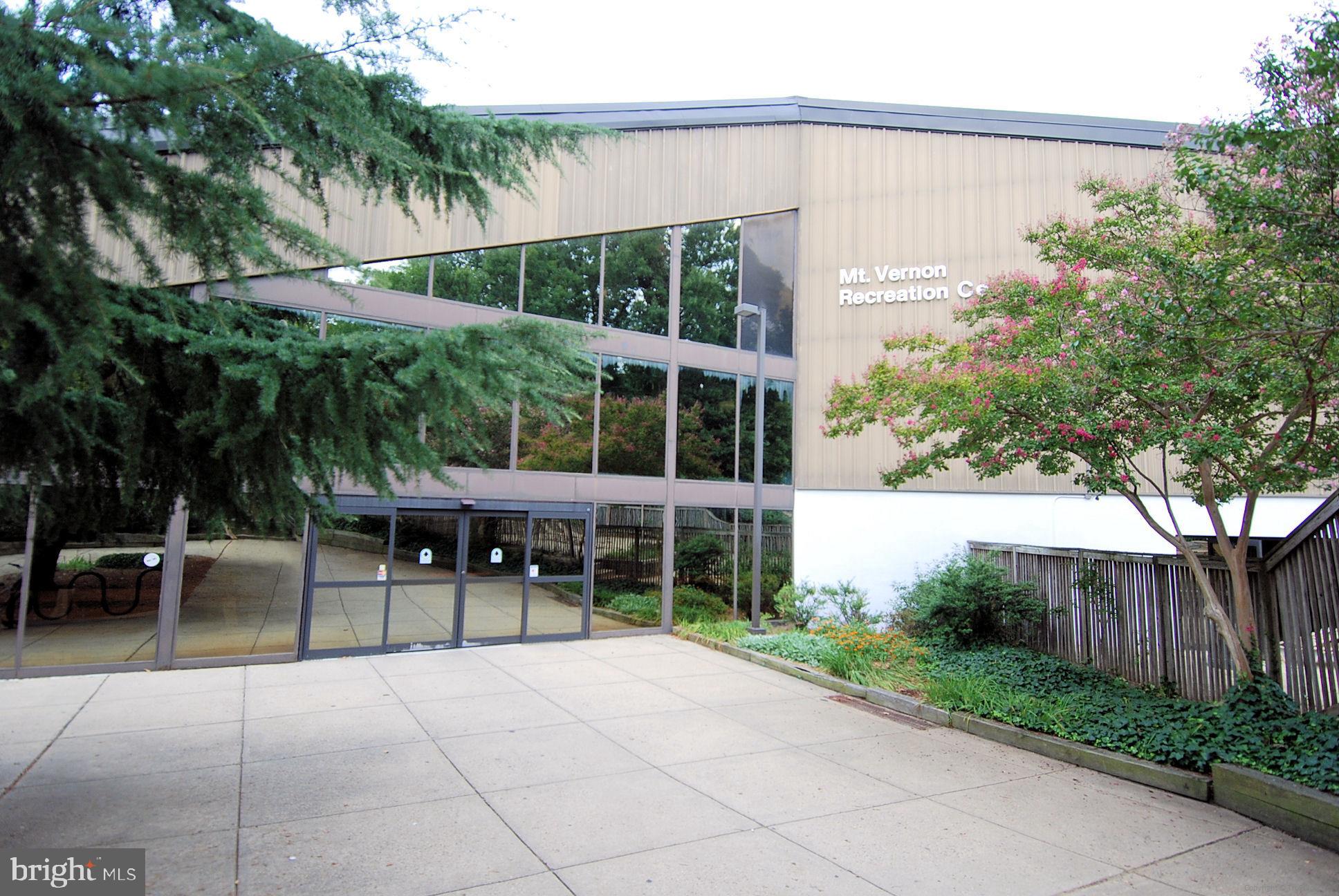 6621 WAKEFIELD DRIVE 811