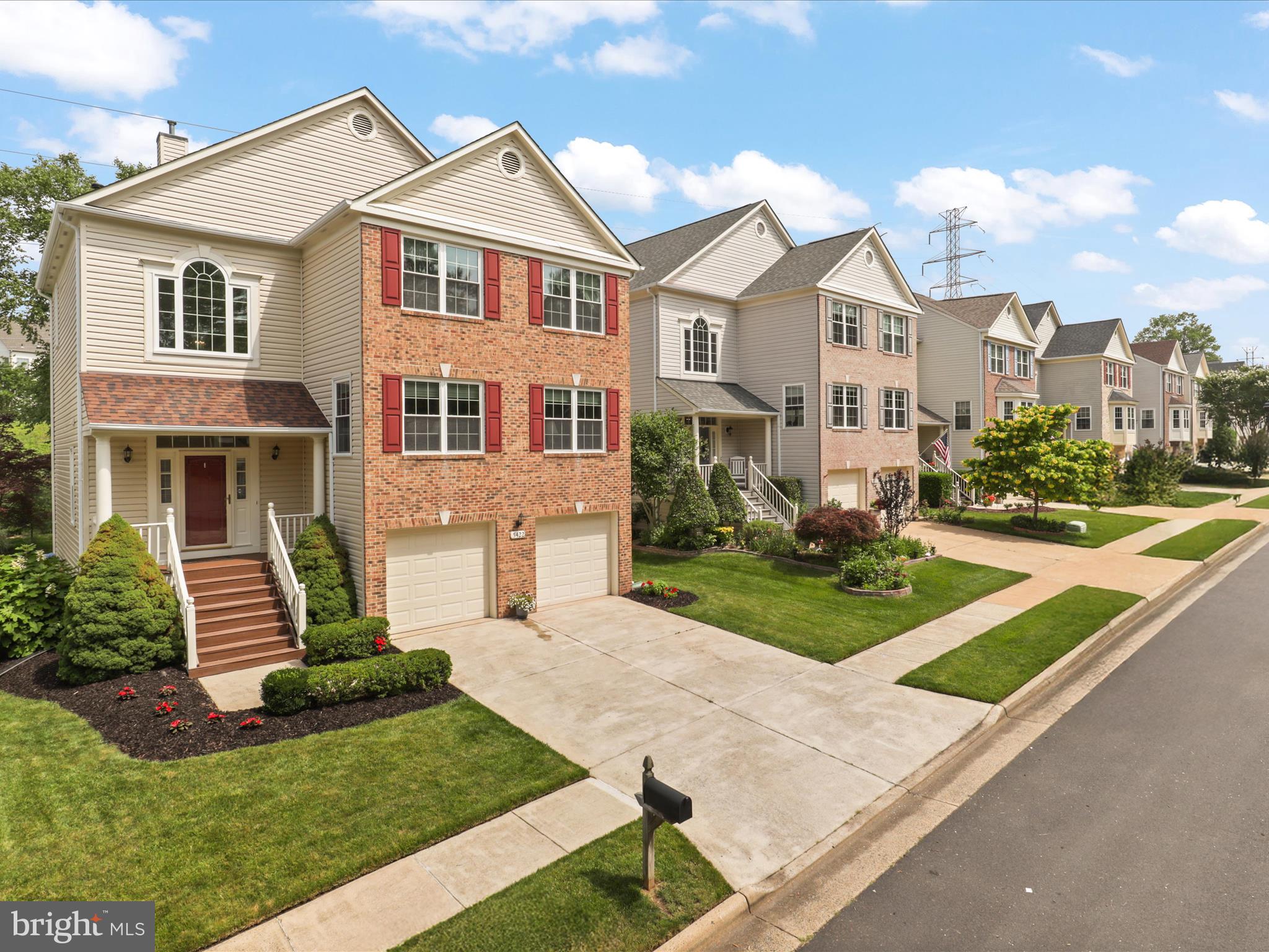 5422 CASTLE BAR LANE