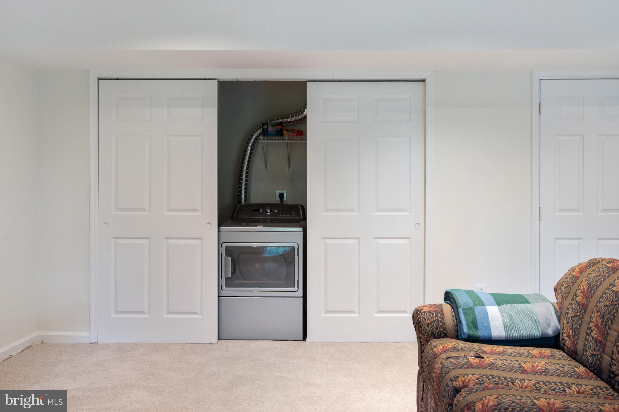 5422 CASTLE BAR LANE