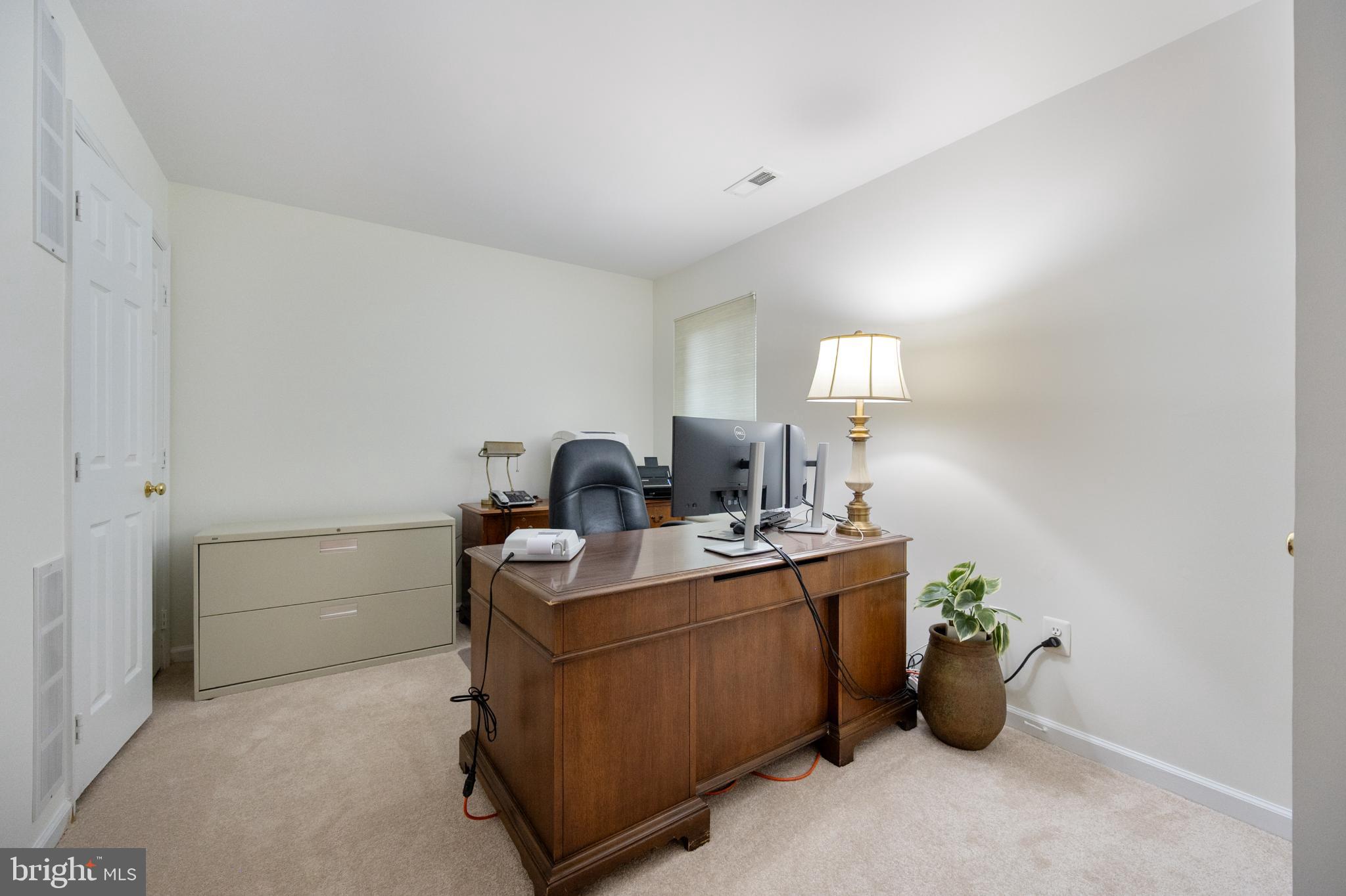 5422 CASTLE BAR LANE