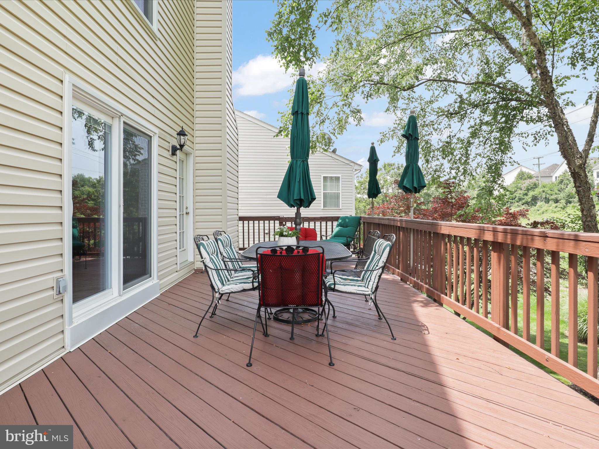 5422 CASTLE BAR LANE