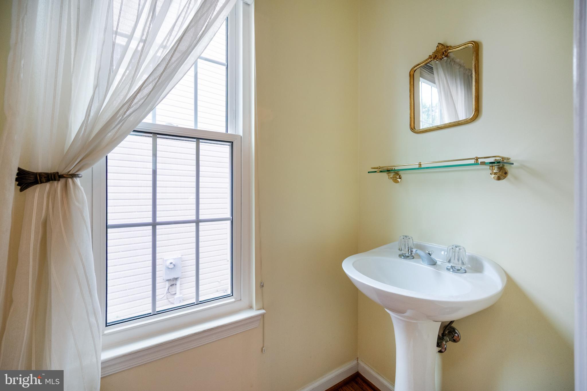 5422 CASTLE BAR LANE