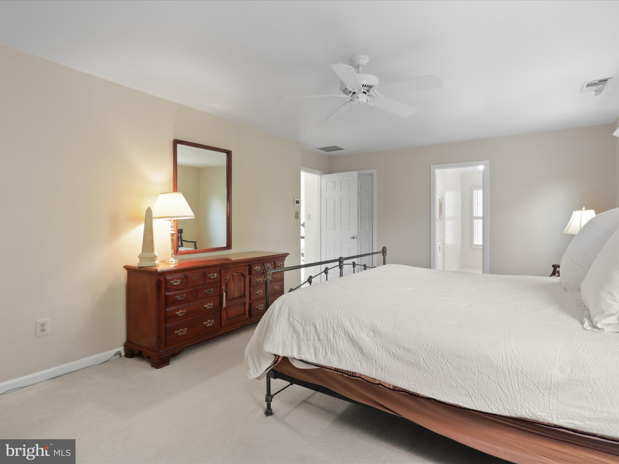 5422 CASTLE BAR LANE