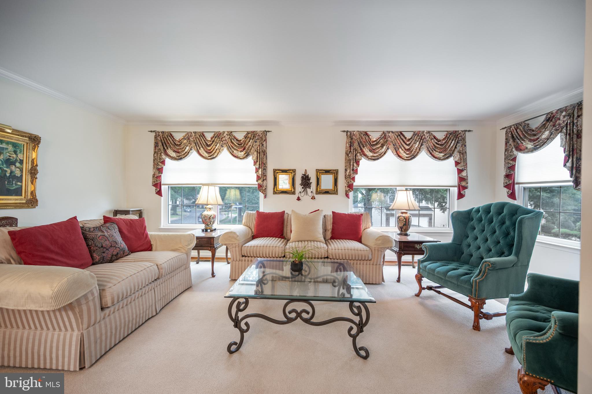 5422 CASTLE BAR LANE