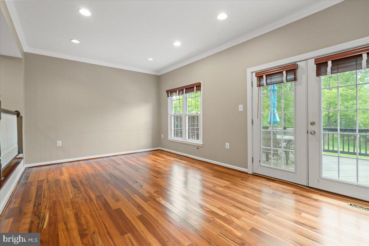 6562 SAND WEDGE COURT