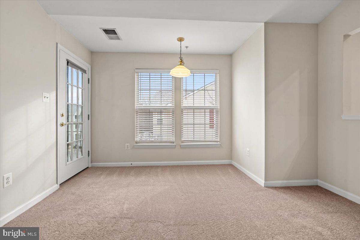 7500 CALDERON COURT J 261