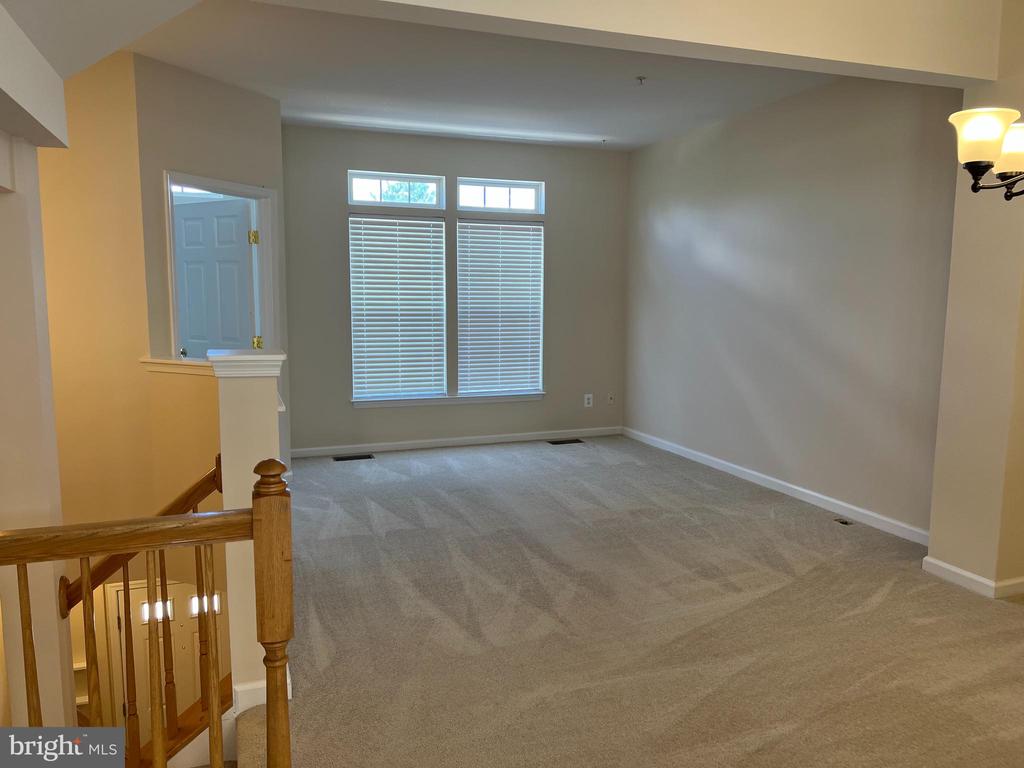 3539 ELLERY CIRCLE